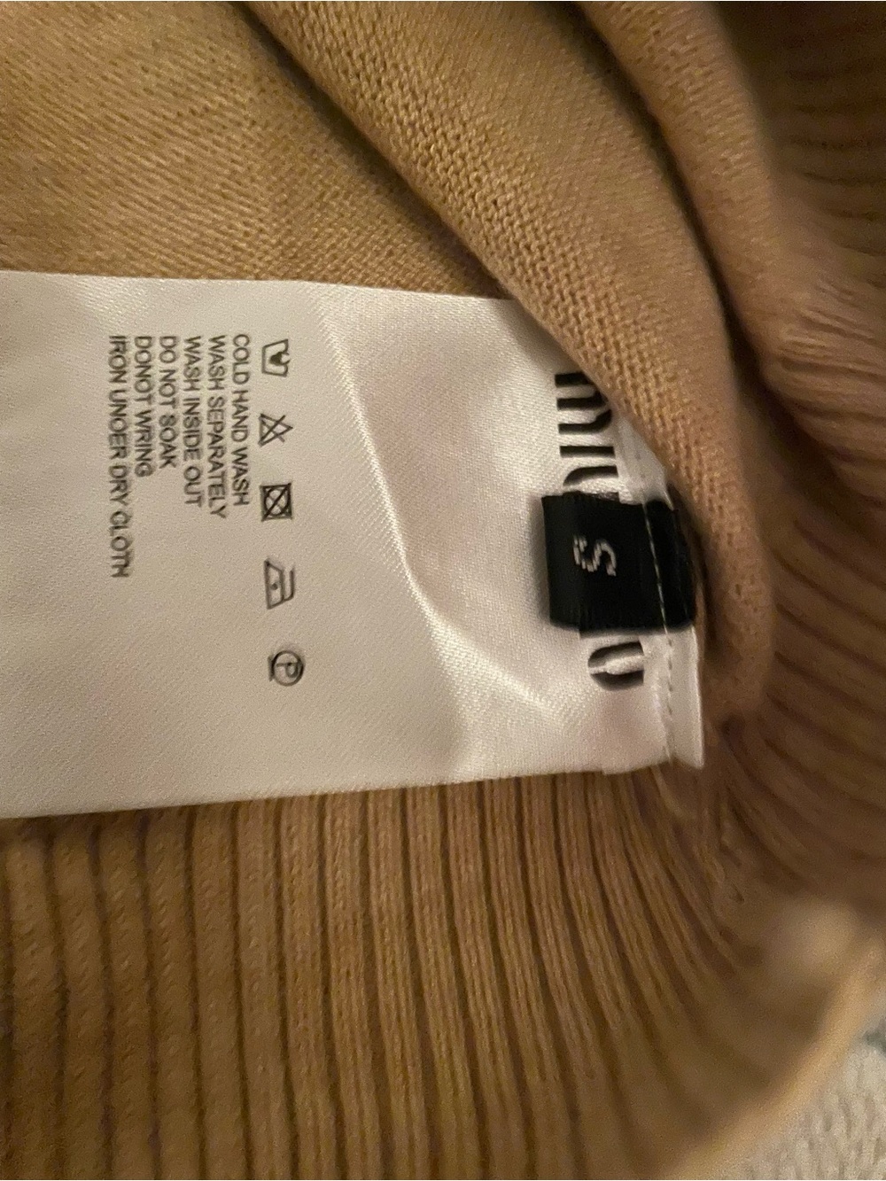 Mi Miu Men’s Beige Button Front Cardigan - Picture 3 of 4